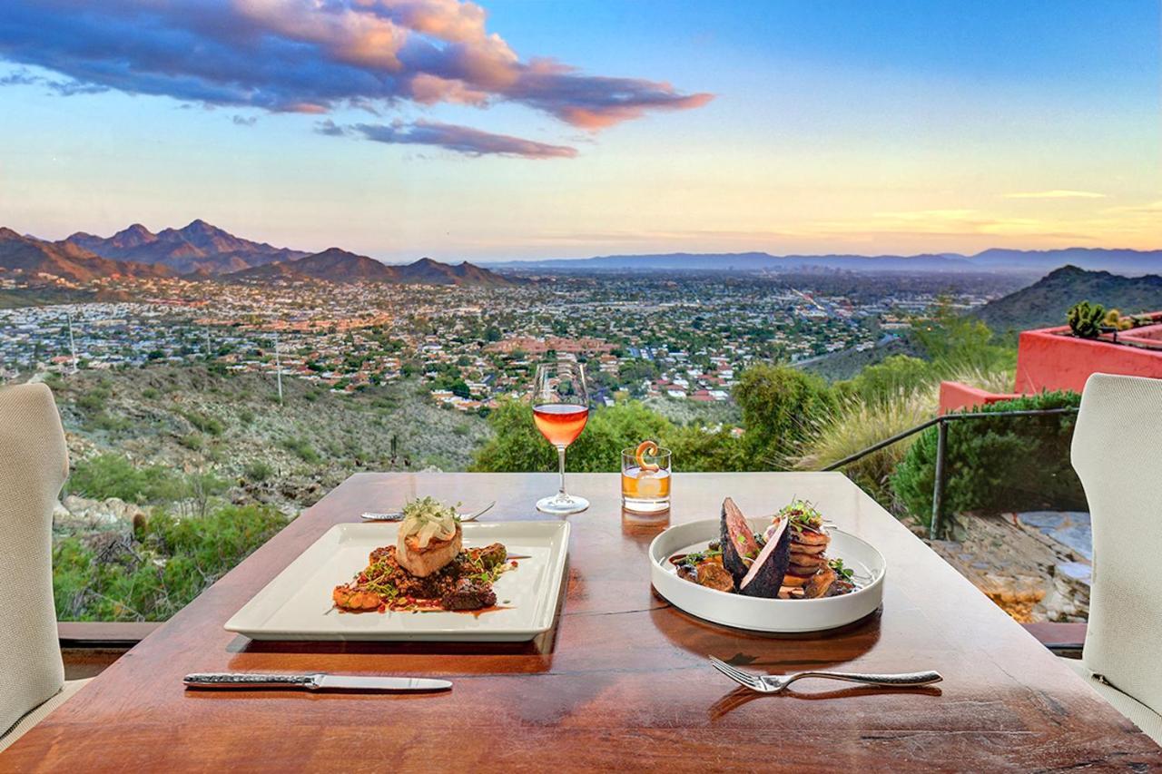 Holiday home Poolside To 1 Of 3 Pool-spa Complexes, Heated & Open 24/7/365! Phoenix