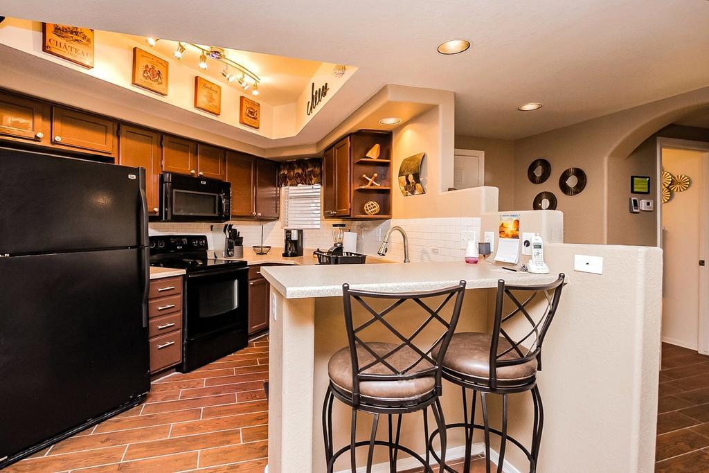 Holiday home Poolside To 1 Of 3 Pool-spa Complexes, Heated & Open 24/7/365! Phoenix